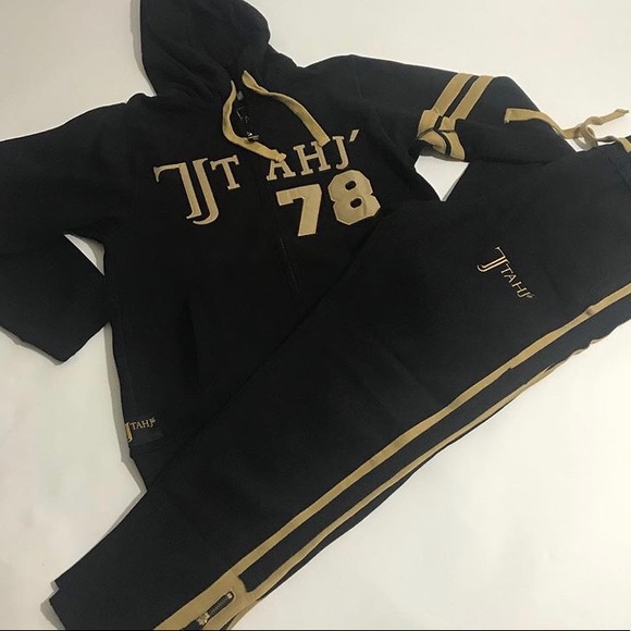 Tracksuits - Picture 2 of 3